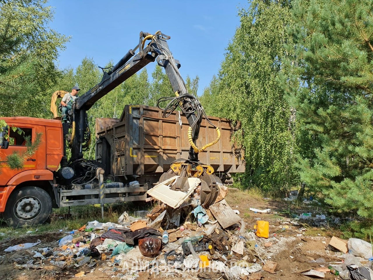 Ещё 48 тысяч кубометров несанкционированных свалок ликвидируют в Дзержинске до конца 2022 года - фото 1