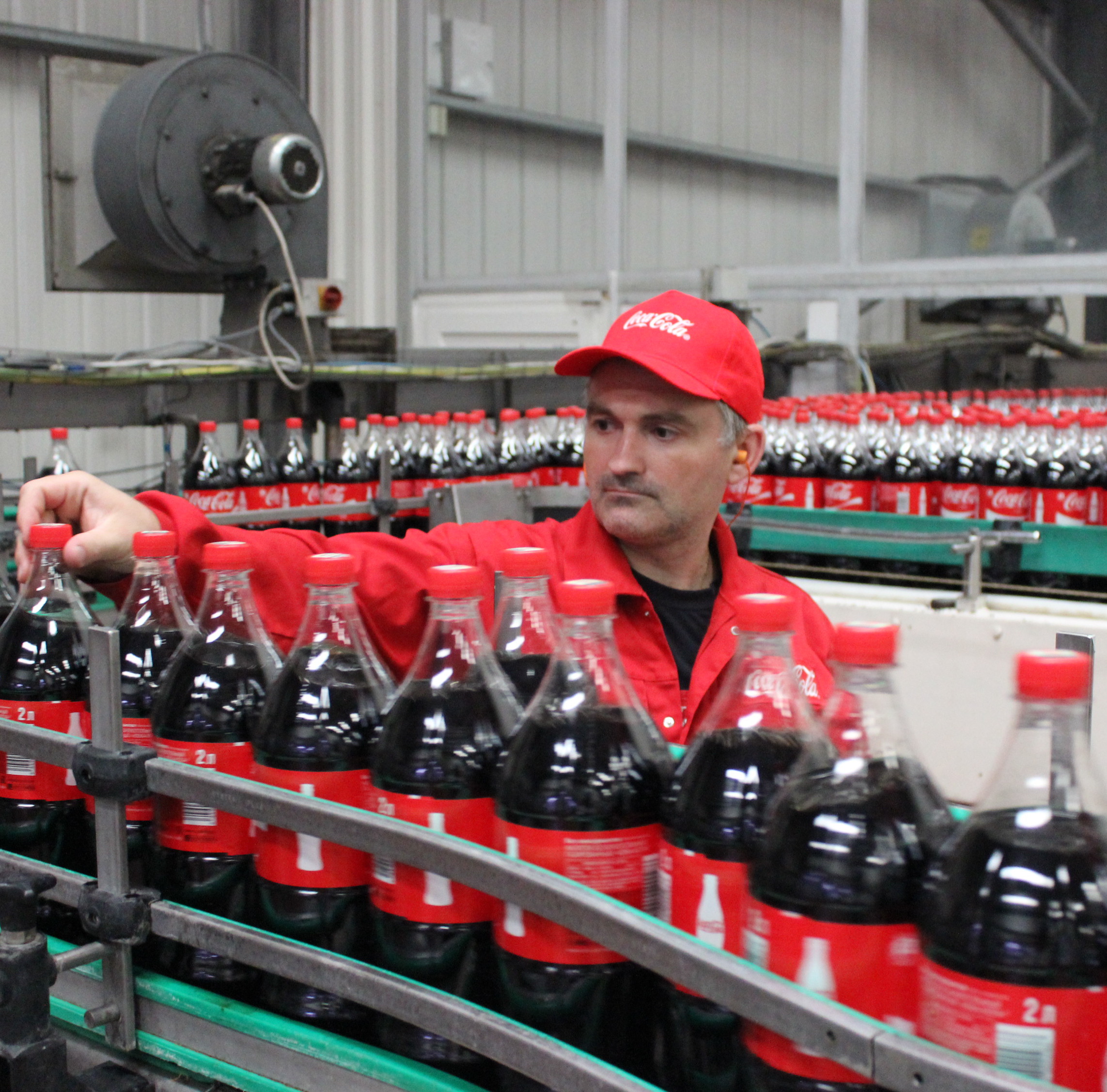 Завод Coca-Cola в Нижнем Новгороде продолжит работу в штатном режиме в  марте 2022