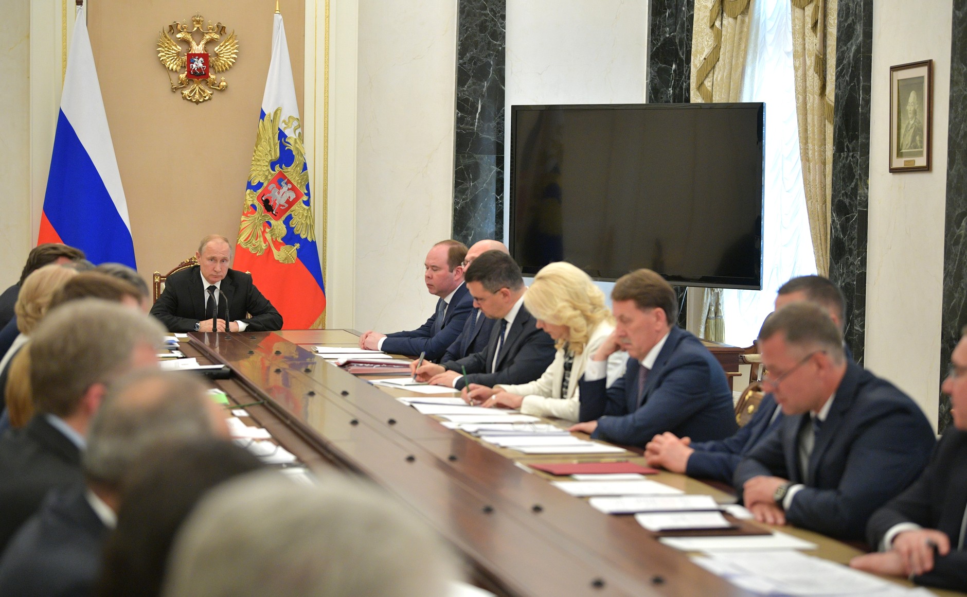 Нижегородский губернатор доложил Владимиру Путину о ликвидации последствий ЧП в Дзержинске