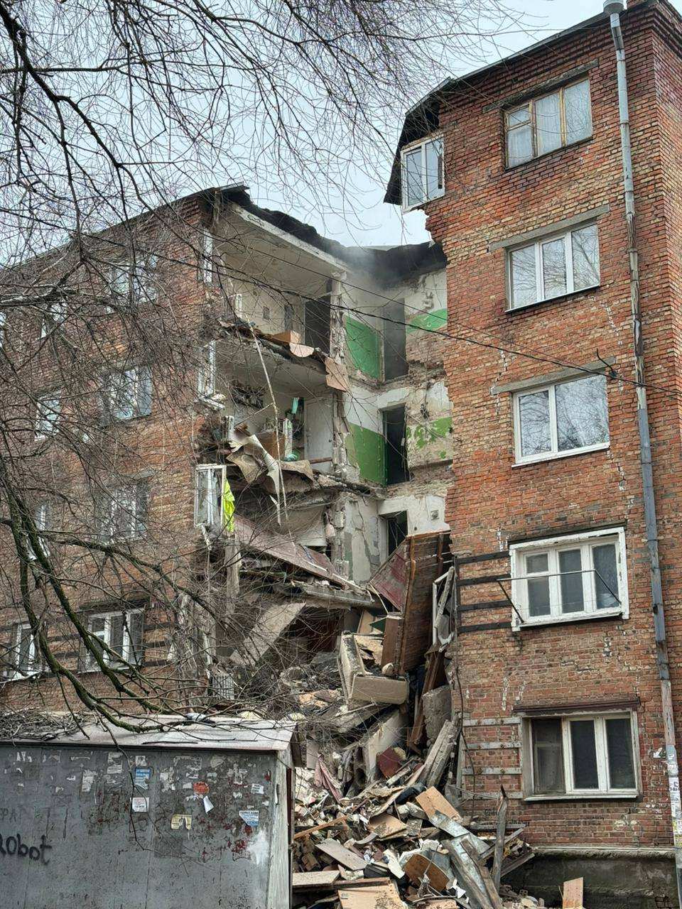 31 аварийный дом не включили программу по расселению в Ростове-на-Дону в 2024 году - фото 1