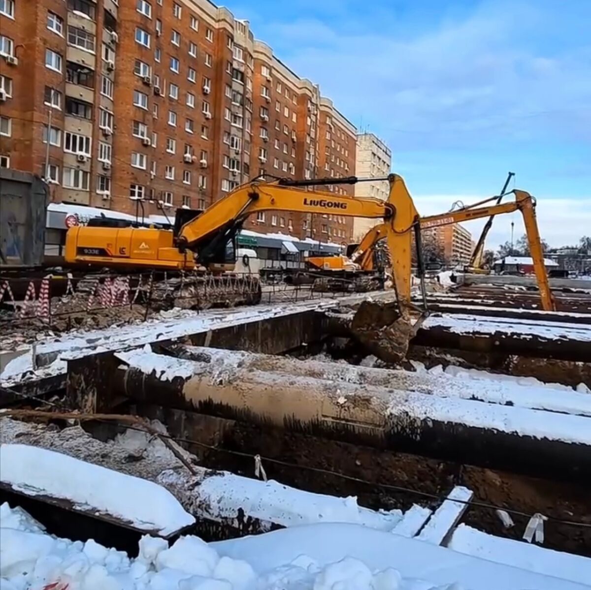 Строительство метро на улице Горького началось после двухлетнего перерыва  - фото 1